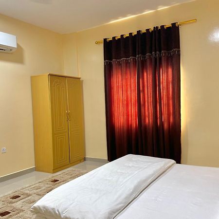 Luluat Al Afia Hotel Apartments Sur Exterior foto